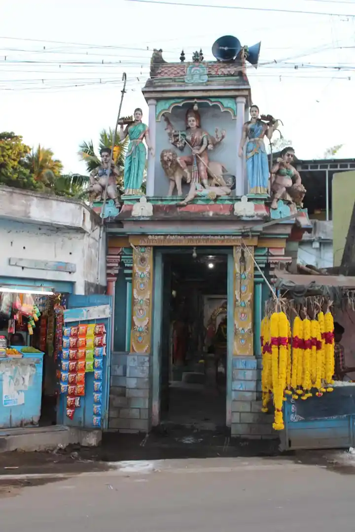 Arulmigu Pathrakaliamman Parvathiamman Temple, Aaduthurai - 612101
