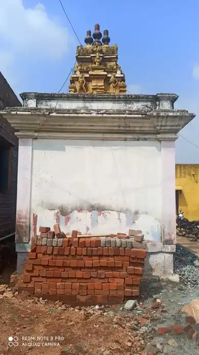 Arulmigu Pathrakaliamman Temple, Alwarkarkulam - 628619 அருள்மிகு பத்திரகாளியம்மன் திருக்கோயில், Alwarkarkulam - 628619, Thoothukudi - Ancient Temple Architecture and History Image 2