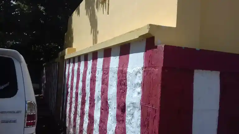 Arulmigu Pathrakaliamman Temple, Ilanthirai Kondan, Ilanthirai Kondan - 626142 அருள்மிகு பத்திரகாளியம்மன் மற்றும் வாழவந்தம்மன் திருக்கோயில், இளந்திரைகொண்டான், இளந்திரைகொண்டான் - 626142, Virudhunagar - Ancient Temple Architecture and History Image 2