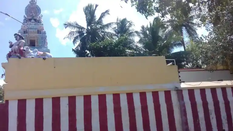 Arulmigu Pathrakaliamman Temple, Ilanthirai Kondan, Ilanthirai Kondan - 626142 அருள்மிகு பத்திரகாளியம்மன் மற்றும் வாழவந்தம்மன் திருக்கோயில், இளந்திரைகொண்டான், இளந்திரைகொண்டான் - 626142, Virudhunagar - Ancient Temple Architecture and History Image 3