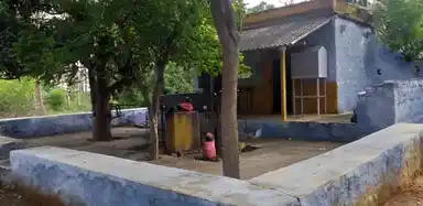 Arulmigu Pathrakaliamman Temple, Kaniyur, Kaniyur - 642203 அருள்மிகு பத்ரகாளியம்மன் திருக்கோயில், கணியூர், Kaniyur - 642203, Tiruppur - Ancient Temple Architecture and History Image 2