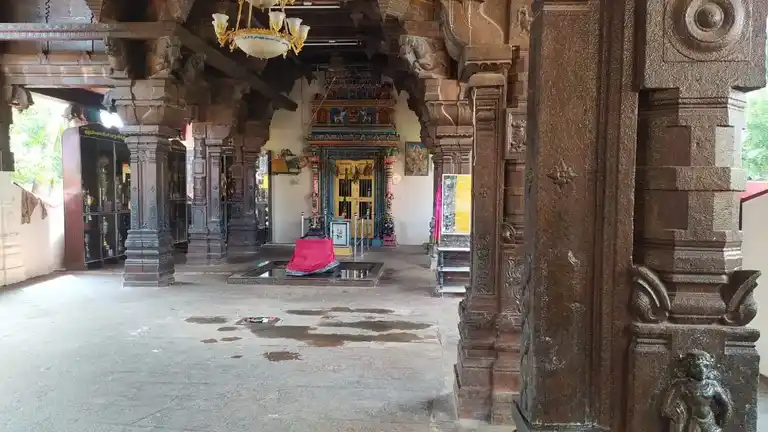 Arulmigu Pathrakaliamman Temple, Near Gorund, Kurumpalaperi - 627806 அருள்மிகு பத்ரகாளியம்மன் திருக்கோயில், -, Kurumpalaperi - 627806, Tenkasi - Ancient Temple Architecture and History Image 2