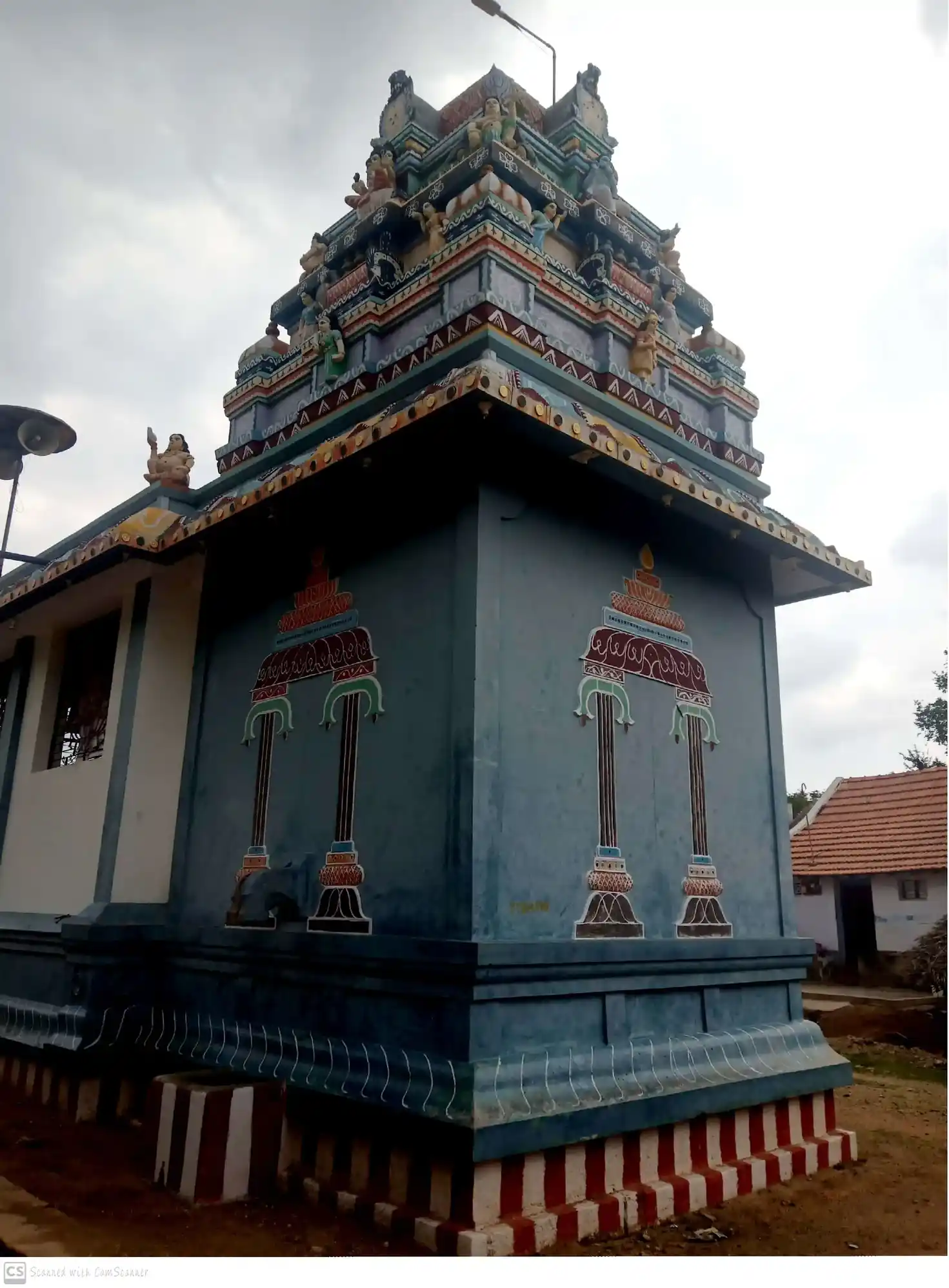 Arulmigu Pathrakaliamman Temple, Patchiahpuram - 628907 அருள்மிகு பத்ரகாளியம்மன் திருக்கோயில், Patchiahpuram - 628907, Thoothukudi - Ancient Temple Architecture and History Image 3