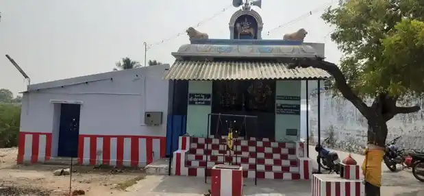 Arulmigu Pathrakaliyamman Temple, Aravakkuruchi - 639201 அருள்மிகு பத்ரகாளியம்மன் திருக்கோயில், Aravakkuruchi - 639201, Karur - Ancient Temple Architecture and History Image 4