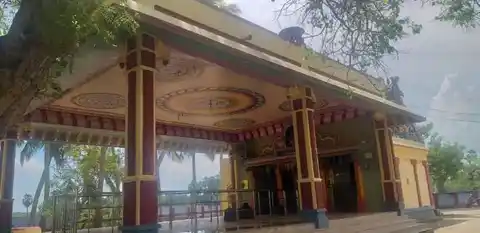 Arulmigu Pathrakalliamman Temple, Moolakarai - 628201