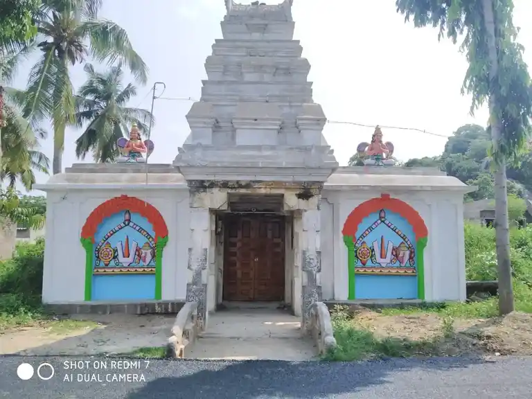 Arulmigu Pattabirama Swamy Temple, Kurinjipai - 604205 அருள்மிகு பட்டாபிராமசுவாமி திருக்கோயில், Kurinjipai - 604205, Viluppuram - Ancient Temple Architecture and History Image 8