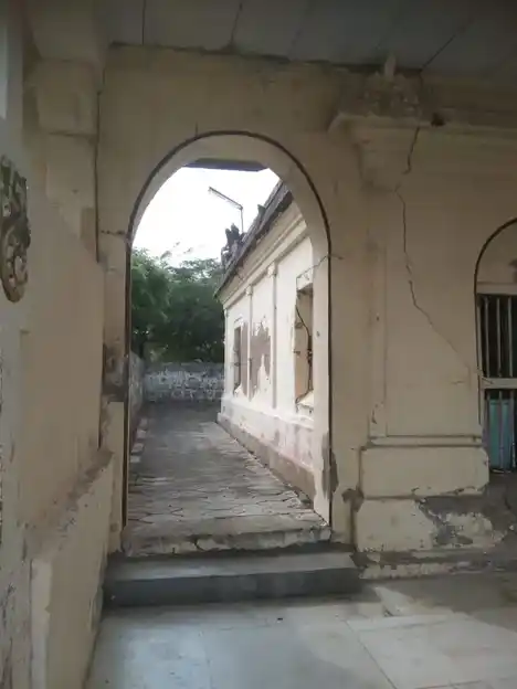 Arulmigu Pattabiramar Temple, Jakkampettai - 604001 அருள்மிகு பட்டாபிராமர் திருக்கோயில், Jakkampettai - 604001, Viluppuram - Ancient Temple Architecture and History Image 4