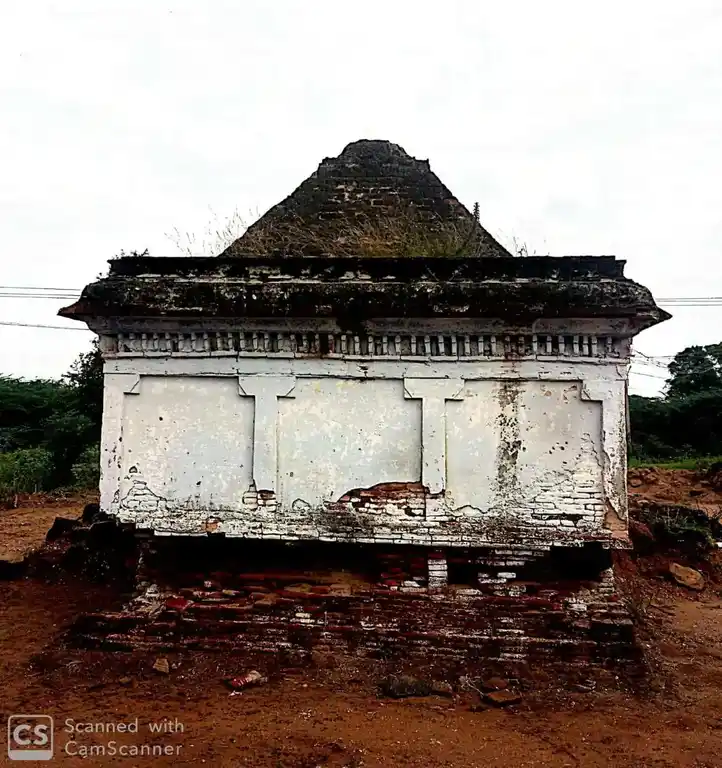 Arulmigu Pattabiramar Temple, Mettupatty - 637020 அருள்மிகு பட்டாபிராமர்சாமி திருக்கோயில், மேட்டுப்பட்டி, Mettupatty - 637020, Namakkal - Ancient Temple Architecture and History Image 5