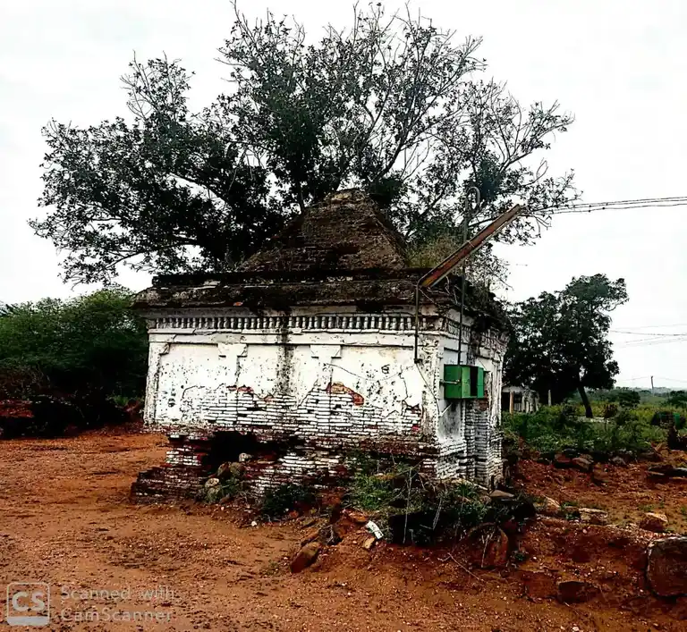 Arulmigu Pattabiramar Temple, Mettupatty - 637020 அருள்மிகு பட்டாபிராமர்சாமி திருக்கோயில், மேட்டுப்பட்டி, Mettupatty - 637020, Namakkal - Ancient Temple Architecture and History Image 6