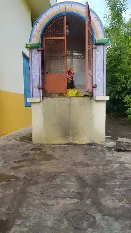 Arulmigu Pattabiramar Temple, Quilam, Quilam - 606701 அருள்மிகு பட்டாபிராமர் திருக்கோயில், குயிலம், குயிலம் - 606701, Tiruvannamalai - Ancient Temple Architecture and History Image 3