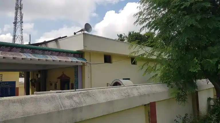 Arulmigu Pattabiramar Temple, Quilam, Quilam - 606701 அருள்மிகு பட்டாபிராமர் திருக்கோயில், குயிலம், குயிலம் - 606701, Tiruvannamalai - Ancient Temple Architecture and History Image 6