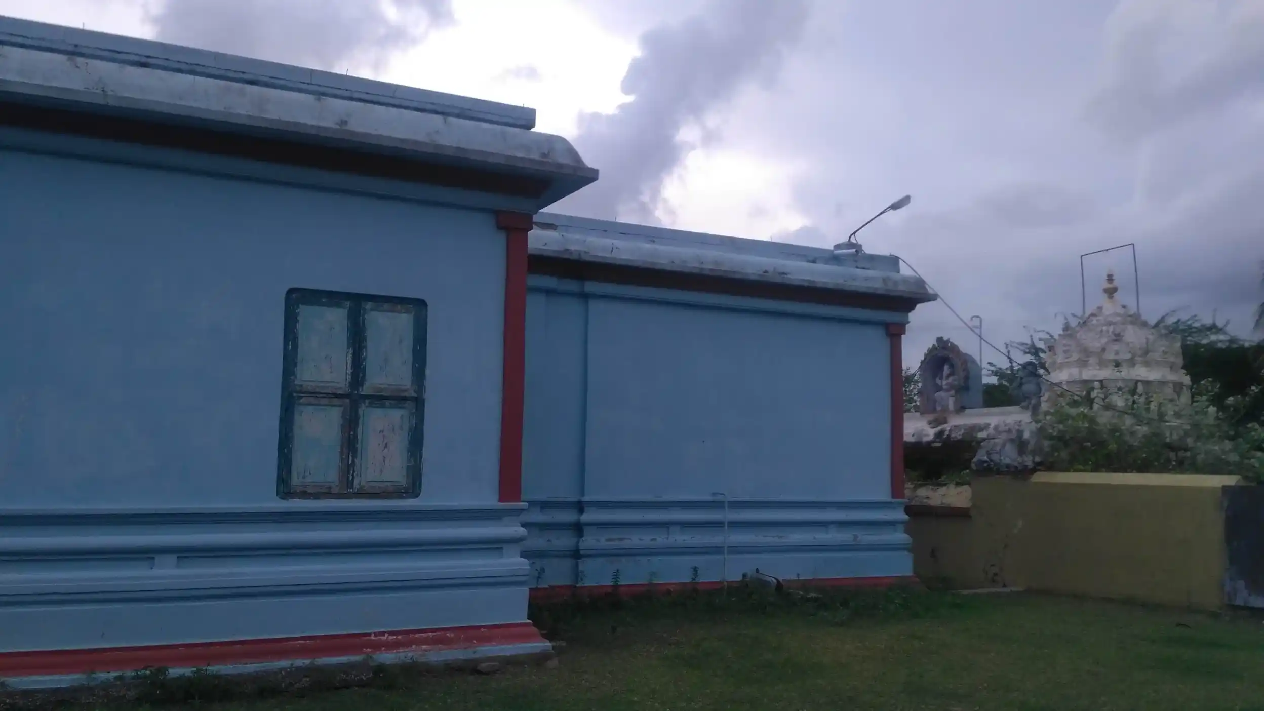 Arulmigu Pattabiramasamy Temple, Thozhupedu - 603310 அருள்மிகு பட்டாபிராமசுவாமி திருக்கோயில், Thozhupedu - 603310, Chengalpattu - Ancient Temple Architecture and History Image 2