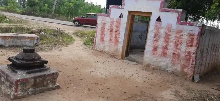 Arulmigu Pattachalachiyamman Temple, Neikuppai - 621005 அருள்மிகு பட்டத்தளச்சியம்மன் திருக்கோயில், Neikuppai - 621005, Thiruchirappalli - Ancient Temple Architecture and History Image 2