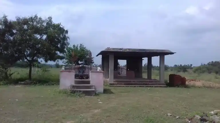 Arulmigu Pattakarupuswamy Temple, Varadhakonpatti - 621305 Arulmigu Pattakarupuswamy Temple, Varadhakonpatti - 621305, Thiruchirappalli - Ancient Temple Architecture and History Image 3