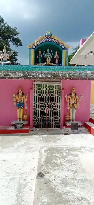 Arulmigu Pattalamman Sendrayaswamy Temple, Ramakrishnapathi, Uttangarai - 635207 அருள்மிகு பட்டாளம்மன், சென்றாயசாமி திருக்கோயில், Ramakrishnapathi, Uttangarai - 635207, Krishnagiri - Ancient Temple Architecture and History Image 2