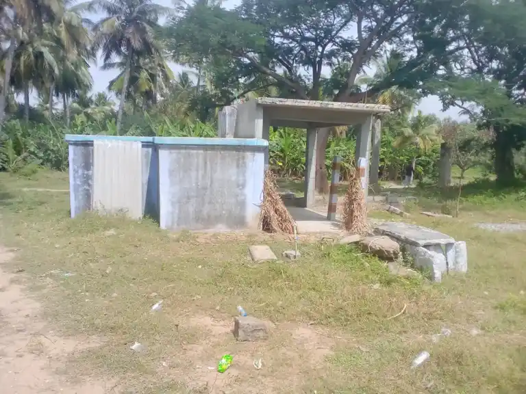 Arulmigu Pattalamman Temple, Karakuppam - 635104 அருள்மிகு பட்டாளம்மன் திருக்கோயில், காரகுப்பம் - 635104, Krishnagiri - Ancient Temple Architecture and History Image 4