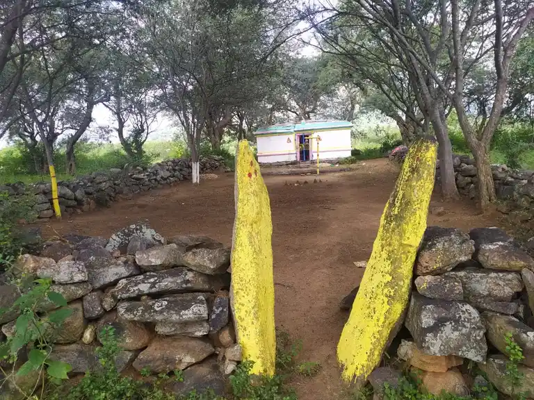 Arulmigu Pattalamman Temple, Kathiripuram - 635112 அருள்மிகு பட்டாளம்மன் திருக்கோயில், கதிரிபுரம் - 635112, Krishnagiri - Ancient Temple Architecture and History Image 2