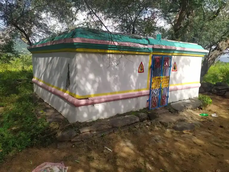 Arulmigu Pattalamman Temple, Kathiripuram - 635112 அருள்மிகு பட்டாளம்மன் திருக்கோயில், கதிரிபுரம் - 635112, Krishnagiri - Ancient Temple Architecture and History Image 3