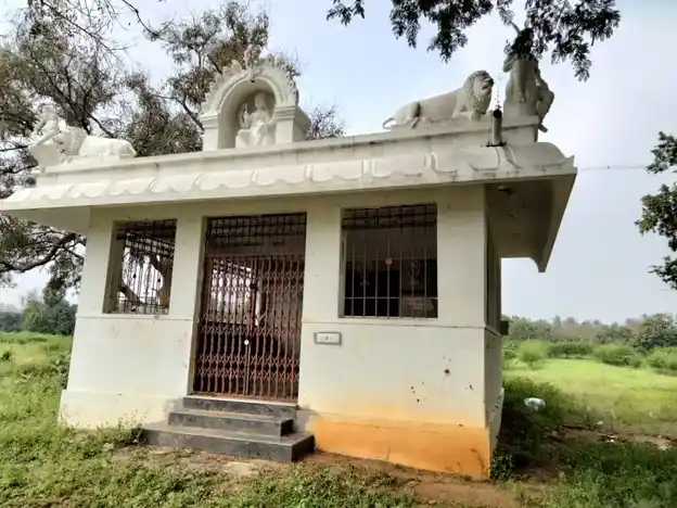 Arulmigu Pattalamman Temple, Mallikkal Viramalai - 635206 அருள்மிகு பட்டாளம்மன் திருக்கோயில், மல்லிகல் விரமலை - 635206, Krishnagiri - Ancient Temple Architecture and History Image 4