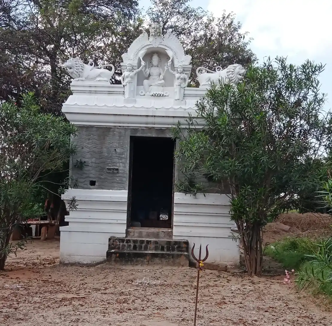 Arulmigu Pattalamman Temple, Melkottai - 635108 அருள்மிகு பட்டாலம்மன் திருக்கோயில், மேல்கொடடாய் - 635108, Krishnagiri - Ancient Temple Architecture and History Image 2