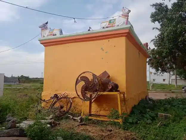 Arulmigu Pattalamman Temple, Naganampatti, Periyanahalli - 635205 அருள்மிகு பட்டாளம்மன் திருக்கோயில், Naganampatti, Periyanahalli - 635205, Dharmapuri - Ancient Temple Architecture and History Image 3