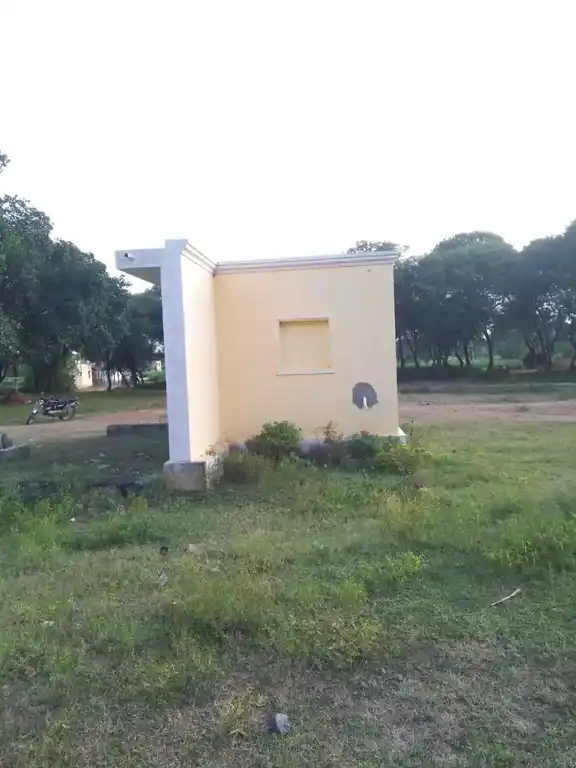 Arulmigu Pattalamman Temple, Near Nagavathi Dam, Arakasanahalli - 636811 அருள்மிகு பட்டாளம்மன் திருக்கோயில், Near Nagavathi Dam, Arakasanahalli - 636811, Dharmapuri - Ancient Temple Architecture and History Image 2