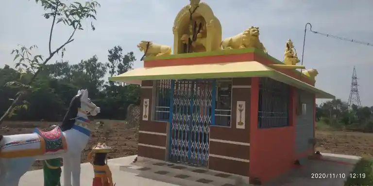 Arulmigu Pattalamman Temple, Near Paramveer Higher Secondary School, Adagapadi - 636803 அருள்மிகு பட்டாளம்மன் திருக்கோயில், Near Paramveer Higher Secondary School, Adagapadi - 636803, Dharmapuri - Ancient Temple Architecture and History Image 4