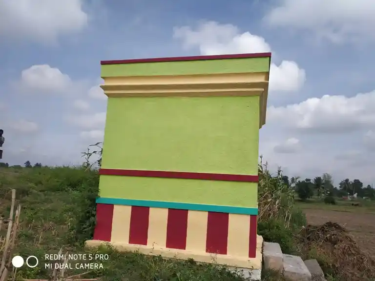 Arulmigu Pattalamman Temple, Near Pennagaram Court, Beyalmari - 636810 அருள்மிகு பட்டாளம்மன் திருக்கோயில், Near Pennagaram Court, Beyalmari - 636810, Dharmapuri - Ancient Temple Architecture and History Image 5