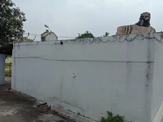 Arulmigu Pattalamman Temple, Sekkaandahalli, Kambainallur - 635202 அருள்மிகு பட்டாளம்மன் திருக்கோயில், Sekkaandahalli, Kambainallur - 635202, Dharmapuri - Ancient Temple Architecture and History Image 3