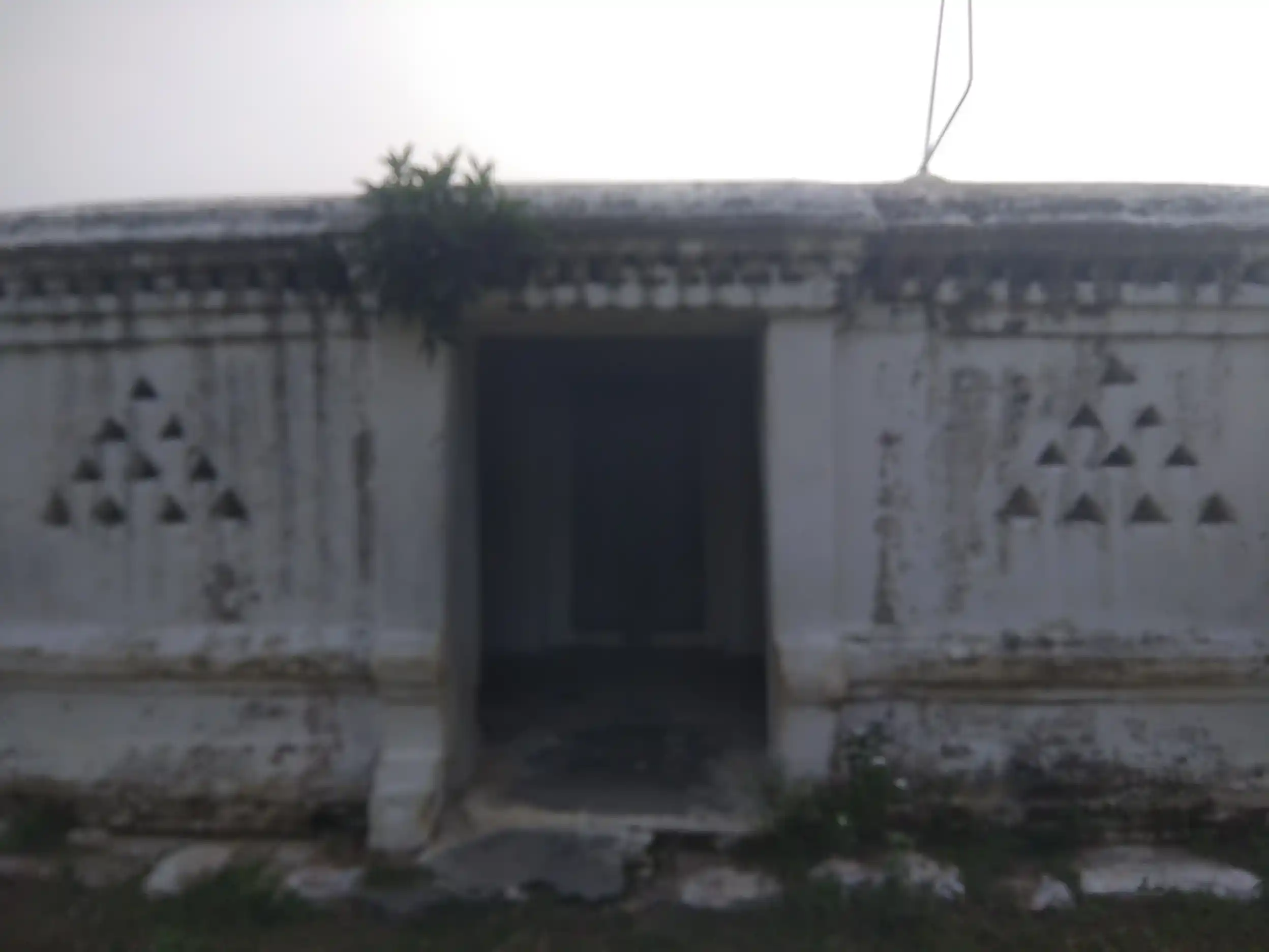 Arulmigu Pattalamman Temple, Sevvathur - 635654 அருள்மிகு பட்டாளம்மன் திருக்கோயில், செவ்வாத்தூர் - 635654, Thirupathur - Ancient Temple Architecture and History Image 3