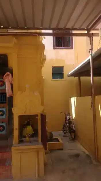 Arulmigu Pattalamman Temple, Vadakarai, Periyakulam - 625601 அருள்மிகு பட்டாளம்மன் திருக்கோயில், Vadakarai, Periyakulam - 625601, Theni - Ancient Temple Architecture and History Image 2