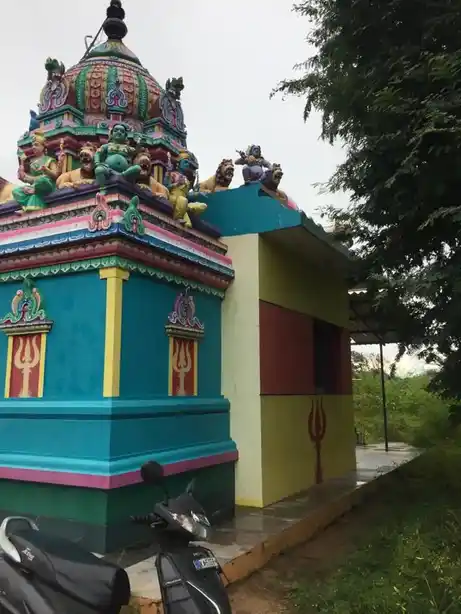 Arulmigu Pattalamman Temple, Vattikkanappalli - 635122 அருள்மிகு பட்டாளம்மன் திருக்கோயில், வட்டிகானப்பள்ளி, கெங்கலேரி - 635122, Krishnagiri - Ancient Temple Architecture and History Image 3