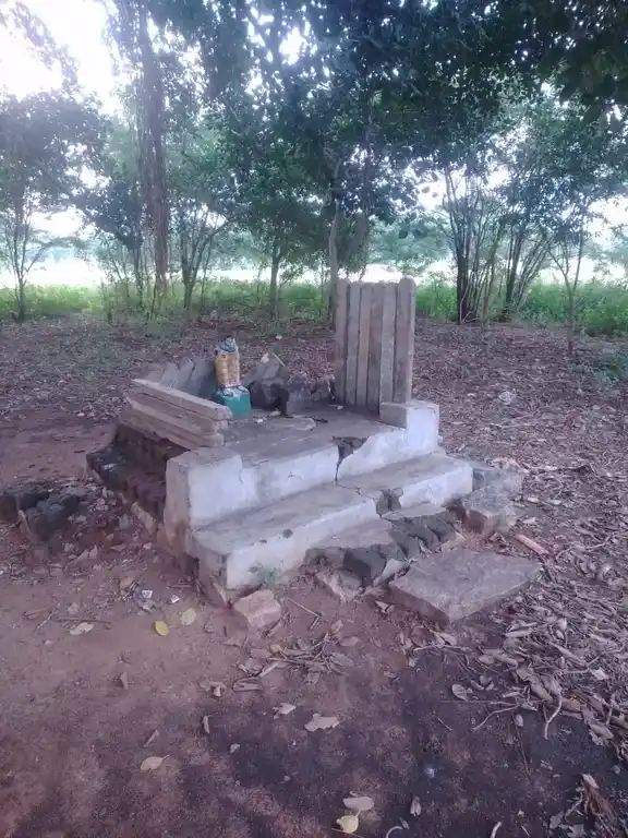 Arulmigu Pattasamy Temple, Poonchuthi - 625110 பட்டசாமி கோயில், Poonchuthi - 625110, Madurai - Ancient Temple Architecture and History Image 3