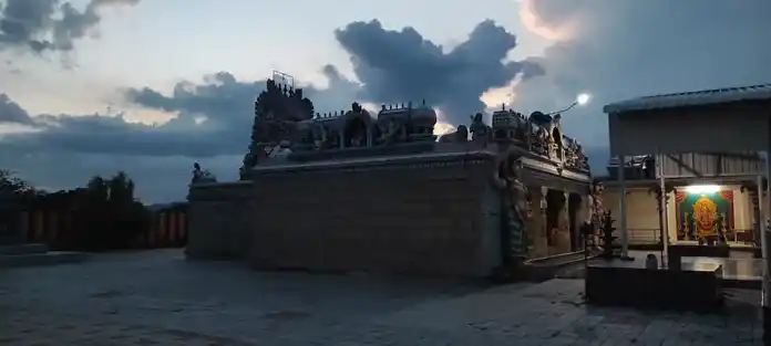 Arulmigu Pattathalachiamman Temple, Putthoor - 621313 அருள்மிகு பட்டத்தலச்சியம்மன் திருக்கோயில், Putthoor - 621313, Karur - Ancient Temple Architecture and History Image 2