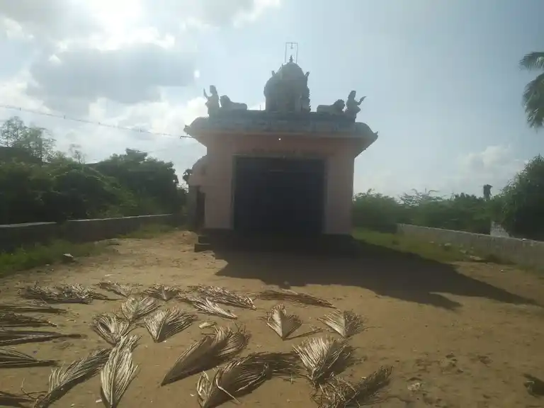 Arulmigu Pattathalachiyamman Temple, Manavasi - 639108 அருள்மிகு பட்டத்தளச்சியம்மன் திருக்கோயில்,  - 639108, Karur - Ancient Temple Architecture and History Image 2