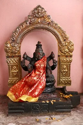 அருள்மிகு பட்டத்தரசியம்மன் திருக்கோயில், Alathur - 641655 - Main View