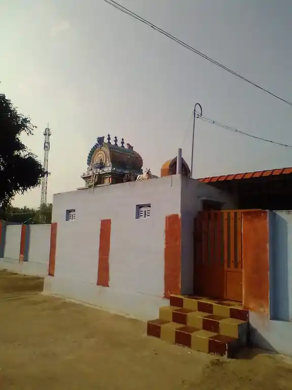 Arulmigu Pattatharasiamman Temple, Kambalapatti - 642007 அருள்மிகு பட்டத்தரசியம்மன் திருக்கோயில், கம்பாலப்பட்டி - 642007, Coimbatore - Ancient Temple Architecture and History Image 4