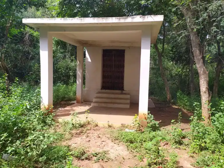 Arulmigu Pattatharasiamman Temple, Pattanampatti - 624401 அருள்மிகு பட்டத்தரசியம்மன் திருக்கோவில், Pattanampatti - 624401, Dindigul - Ancient Temple Architecture and History Image 3