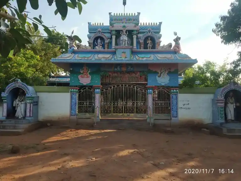 Arulmigu Pattatharasiyamman Temple, Vengaikurichi - 621306 Temple