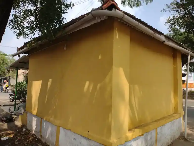 Arulmigu Pattathuarasiamman Temple, Rangasamuthuram - 642005 அருள்மிகு பட்டத்தரசியம்மன் திருக்கோயில், ரெங்கசமுத்துரம் - 642005, Coimbatore - Ancient Temple Architecture and History Image 3