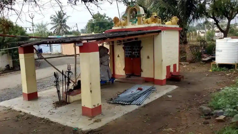 Arulmigu Pattathuarasiamman Temple, Therukupalayam, Chinnathadagam - 641018