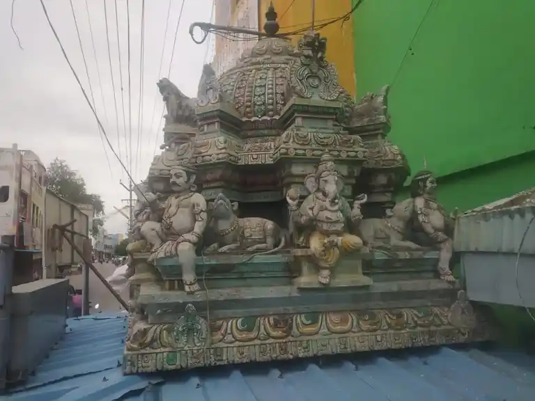 Arulmigu Pattayathumukku Vinayakar Temple, Peraiyur - 625703 Temple