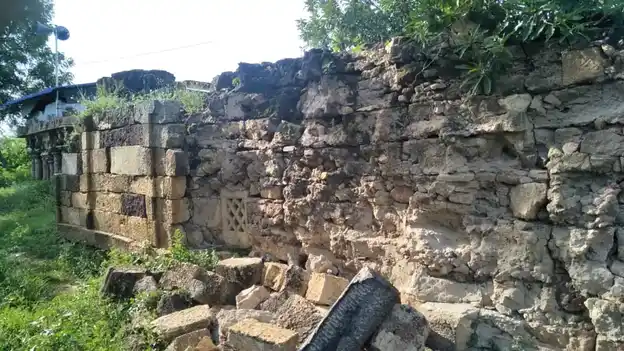 Arulmigu Patteeshwaramudaiya Ayyanar Temple, Keelaparthipanur - 623608 அருள்மிகு பட்டீஸ்வரமுடையார் திருக்கோயில்,  - 623608, Ramanathapuram - Ancient Temple Architecture and History Image 2