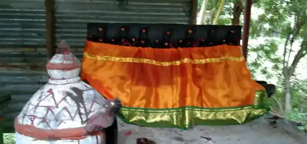 Arulmigu Pavalakodi Amman Temple, Iyampulli - 624610 அருள்மிகு பவளக்கொடியம்மன் கோயில், Iyampulli - 624610, Dindigul - Ancient Temple Architecture and History Image 2