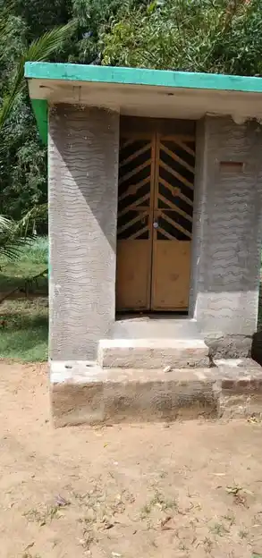 Arulmigu Pavalakodi Amman Temple, Iyampulli - 624610 அருள்மிகு பவளக்கொடியம்மன் கோயில், Iyampulli - 624610, Dindigul - Ancient Temple Architecture and History Image 4