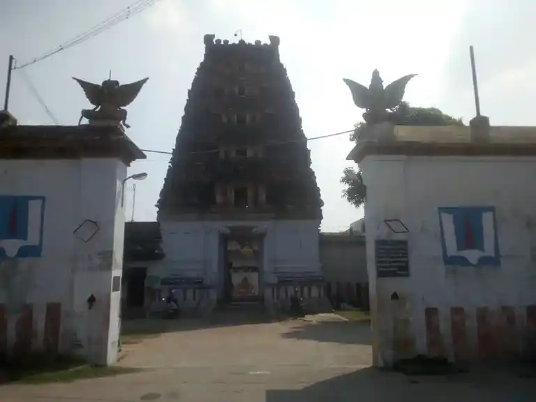 Arulmigu Pavalavannar And Pachaivannar Temple, Kancheepuram - 631502 அருள்மிகு பச்சை வண்ணர் மற்றும் பவள வண்ணர் சுவாமி திருக்கோயில், காஞ்சிபுரம் - 631502, Kancheepuram - Ancient Temple Architecture and History Image 2
