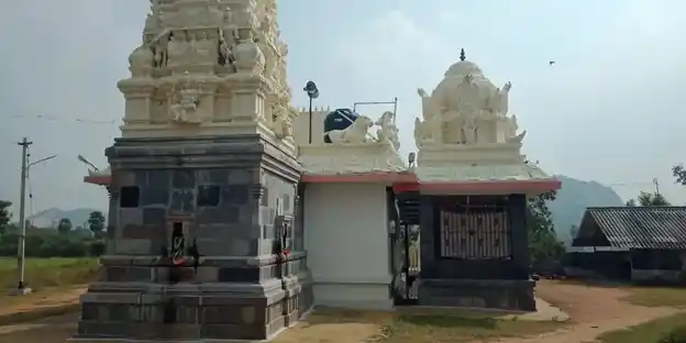 Arulmigu Pazhaiya Mariamman Temple, Venganaickenpalayam, Sankari - 637301