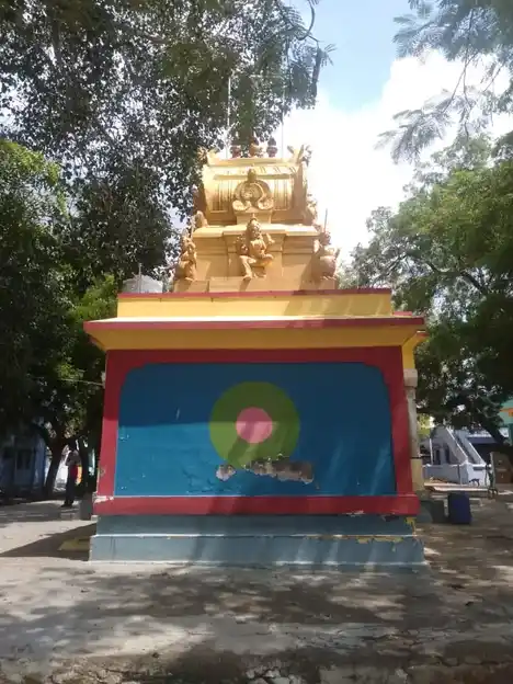 Arulmigu Pazhaiya Vazhavanthamman Temple, Chathiram Puthukkulam, Chathiram Puthukkulam - 627358 அருள்மிகு பழைய வாழவந்தம்மன் திருக்கோயில், சத்திரம்புதுக்குளம், சத்திரம்புதுக்குளம் - 627358, Tirunelveli - Ancient Temple Architecture and History Image 4