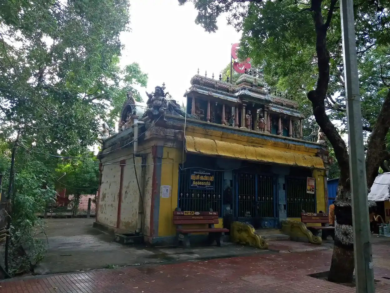 Arulmigu Pazhaniandavar Temple, Athiyandal - 606604 அருள்மிகு பழனியாண்டவர் திருக்கோயில், Athiyandal - 606604, Tiruvannamalai - Ancient Temple Architecture and History Image 5