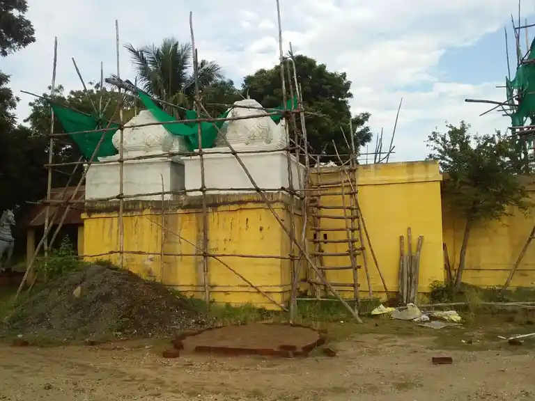 Arulmigu Pedari Azhgunachiyamman Temple, Thirukampuliur, Krishnarayapuram - 639102 அருள்மிகு பிடாரிஅழகு நாச்சியம்மன் திருக்கோயில், Thirukampuliur, Krishnarayapuram - 639102, Karur - Ancient Temple Architecture and History Image 3